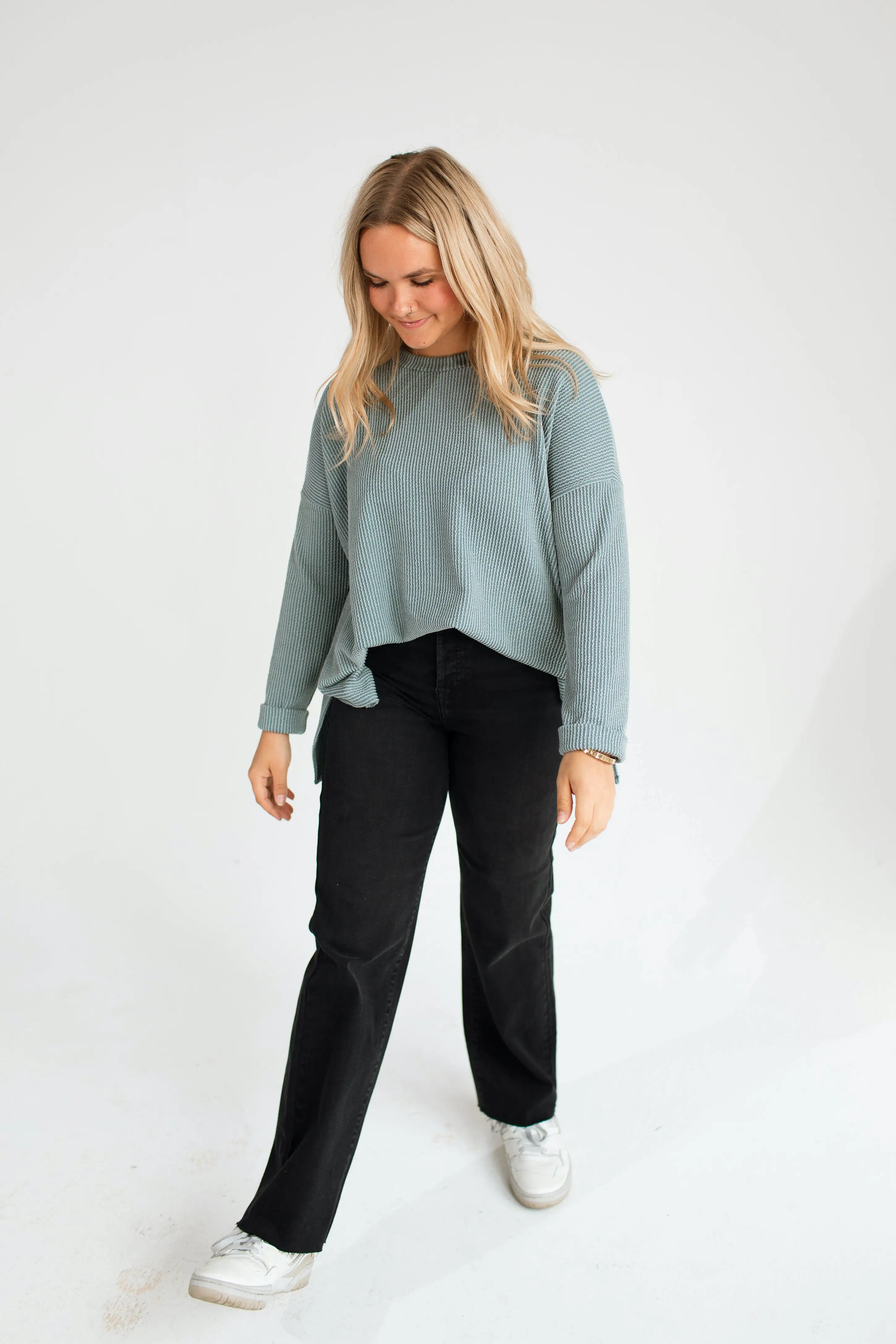 Evelyn Pullover Sweater