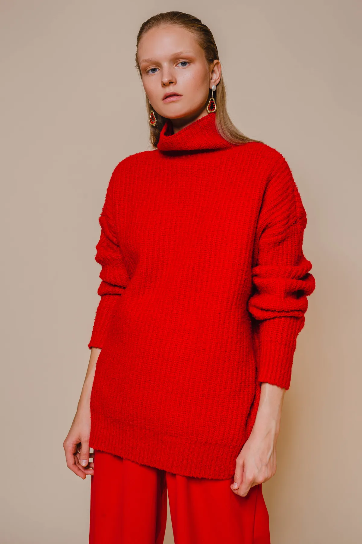 Funnel Neck Pullover Sweater - red