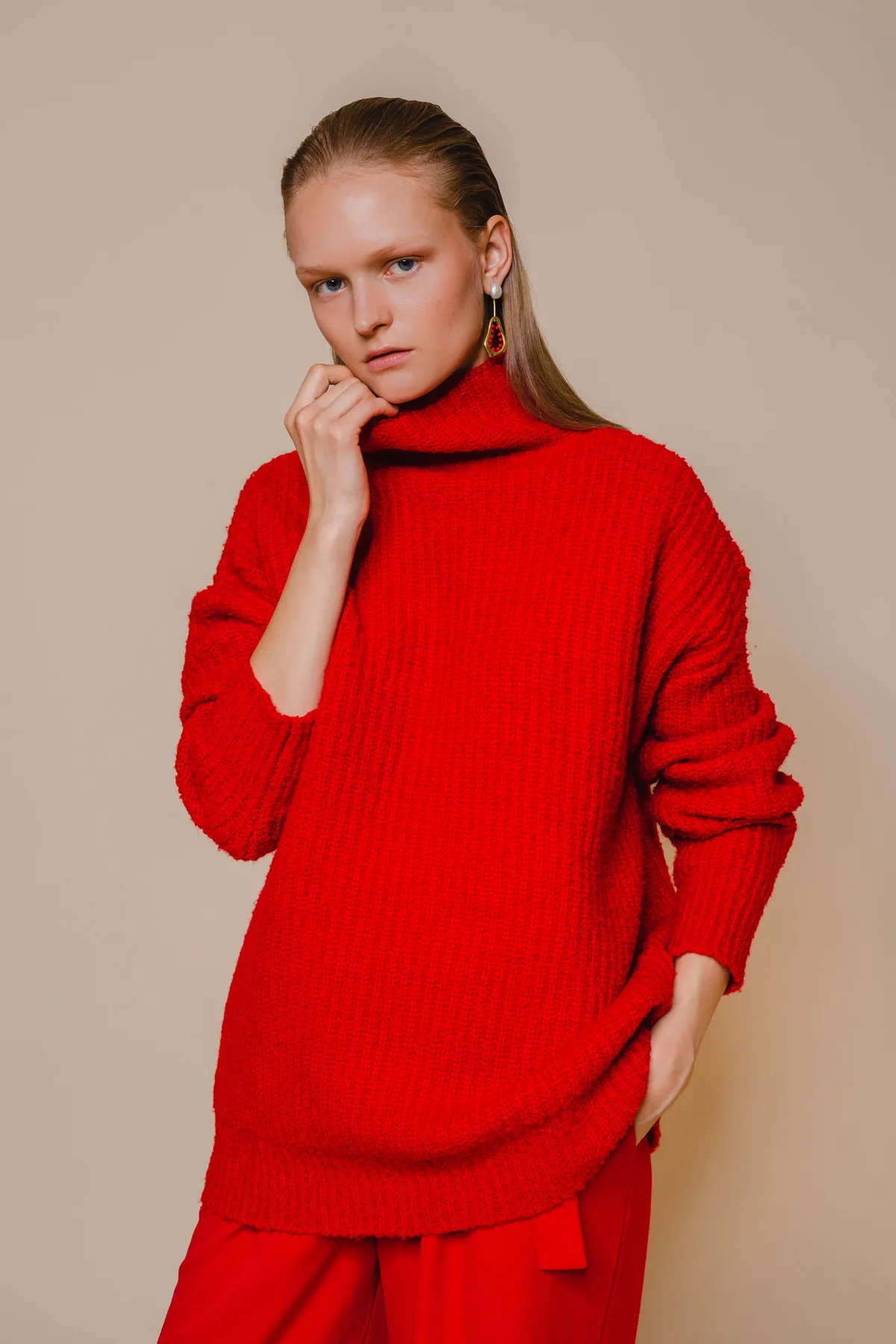 Funnel Neck Pullover Sweater - red