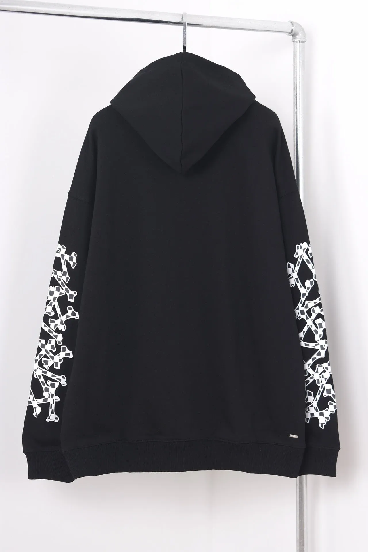 Hoodie Black & Bones