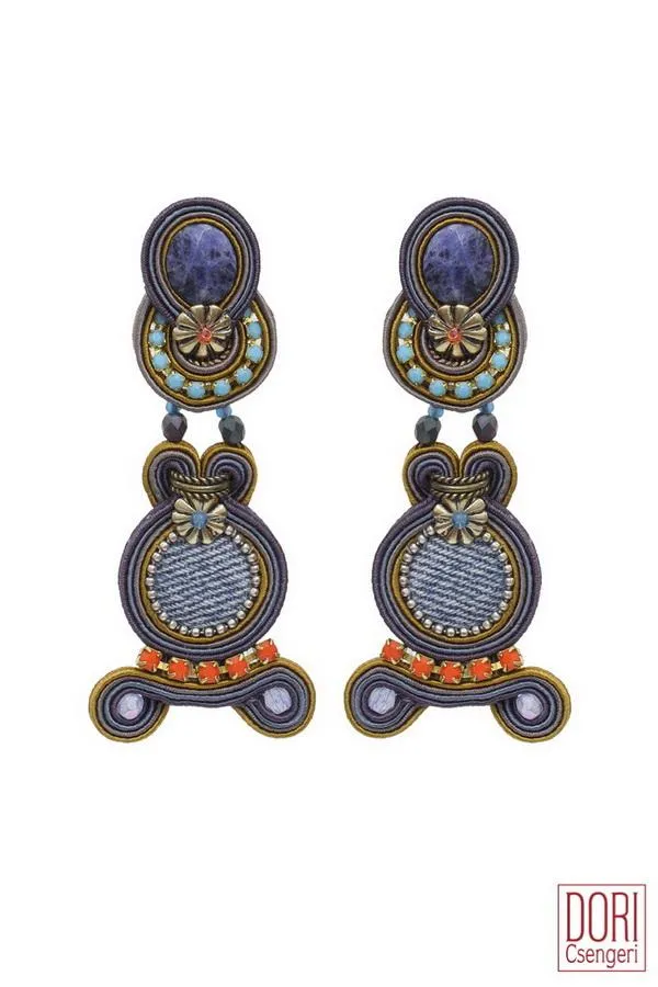 Jeans Trendy Must Have Earrings