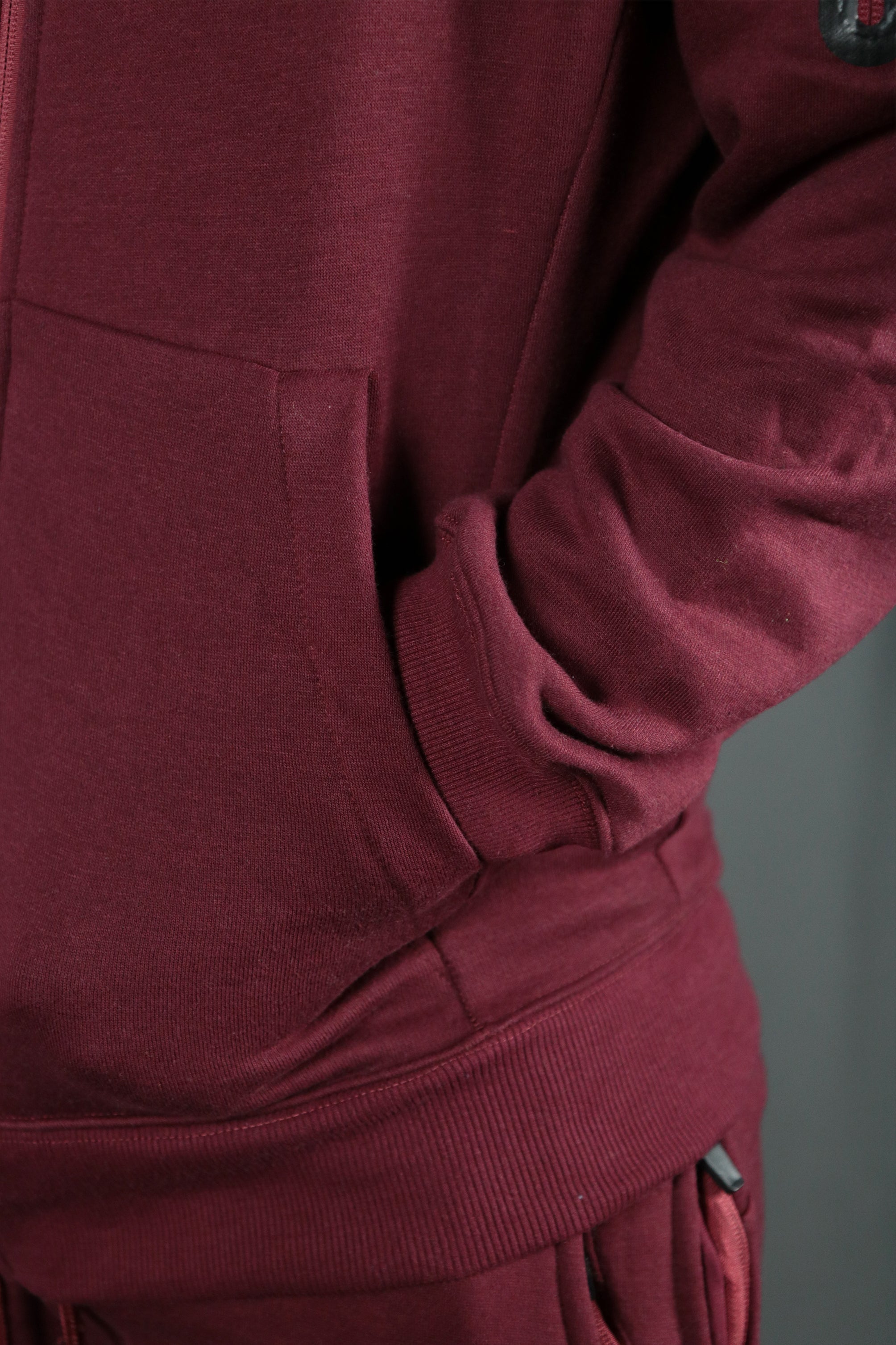 Maroon Unbasic Fleece Stash Pocket Sunset Park Tapered Zipper Hoodie | Fleece Dark Red Hoodie