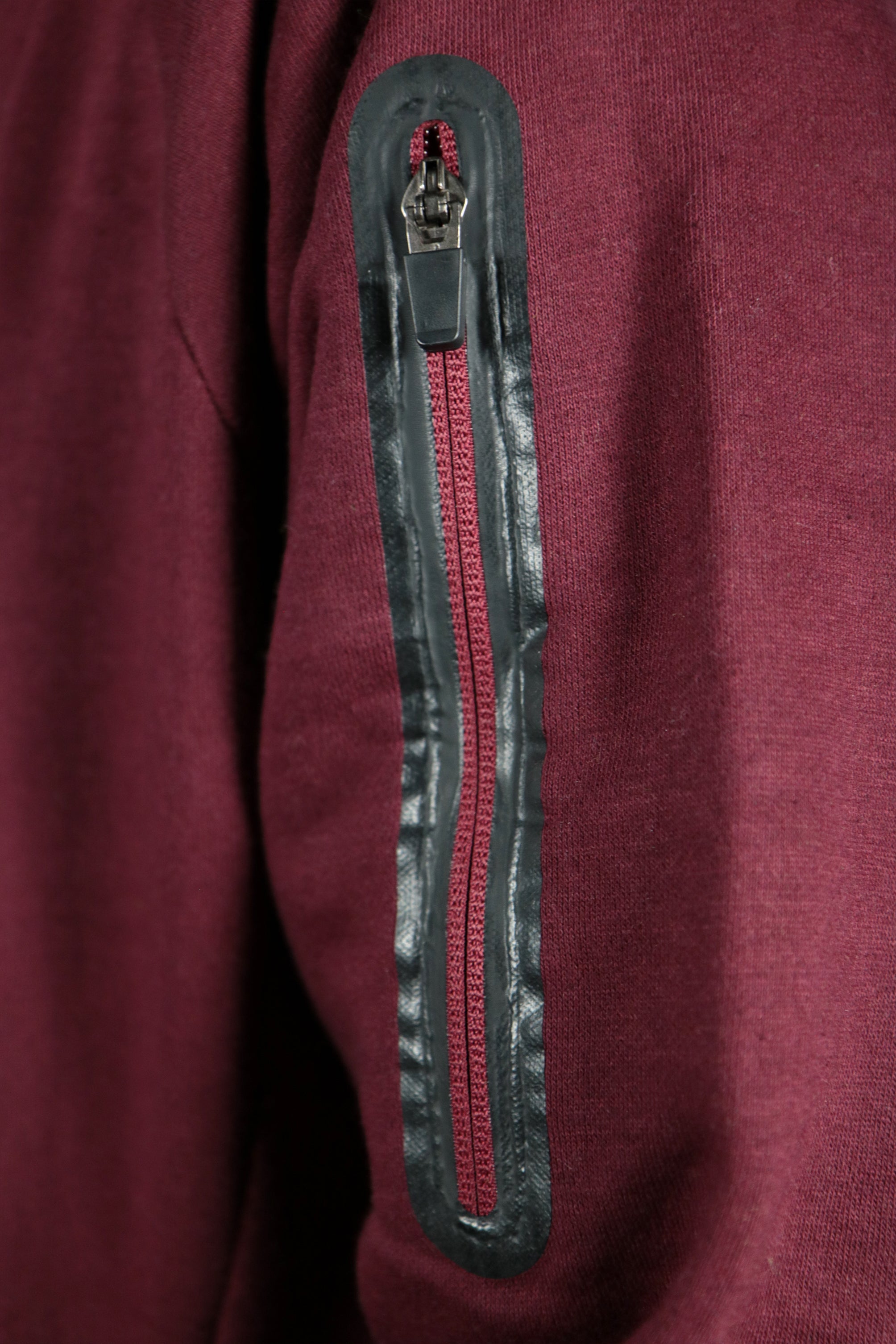 Maroon Unbasic Fleece Stash Pocket Sunset Park Tapered Zipper Hoodie | Fleece Dark Red Hoodie