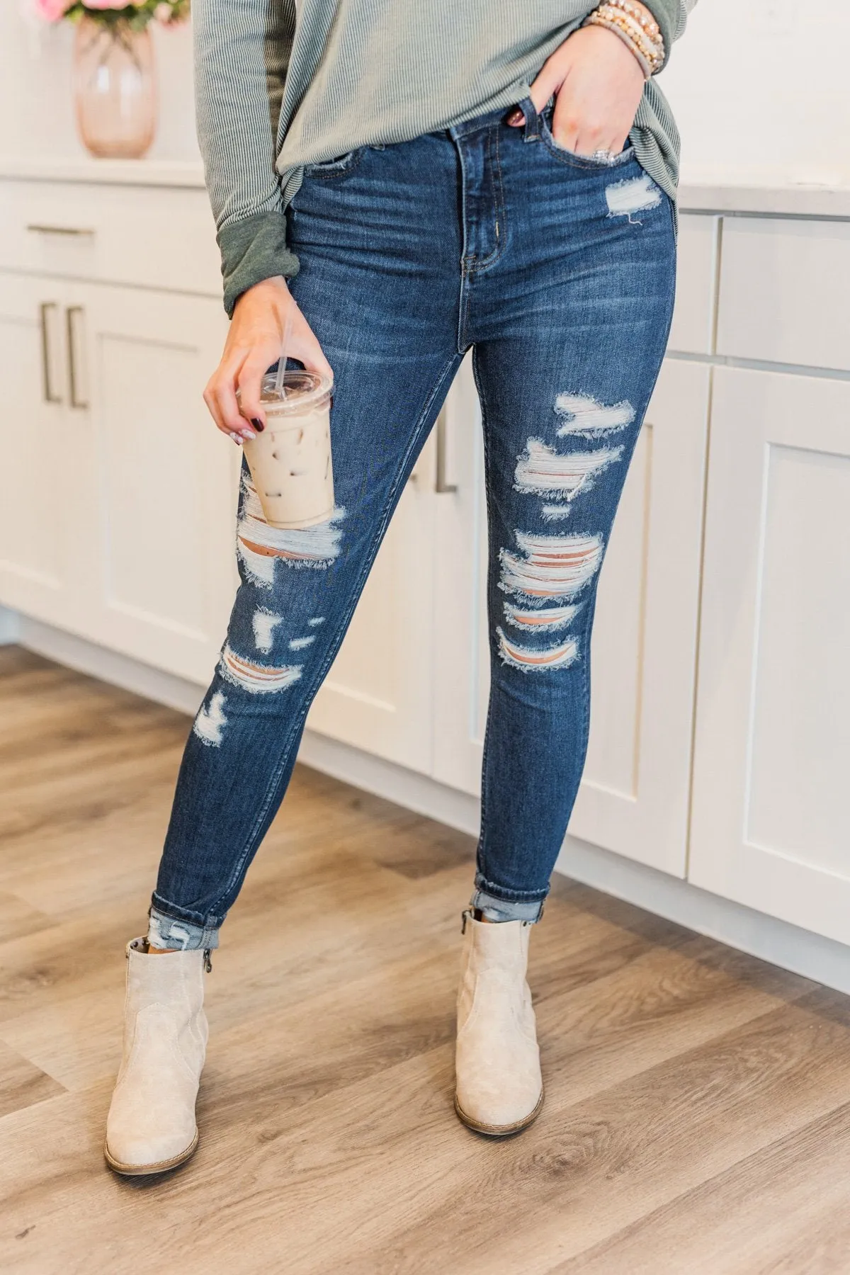 Vervet Distressed Skinny Jeans- Haylie Wash