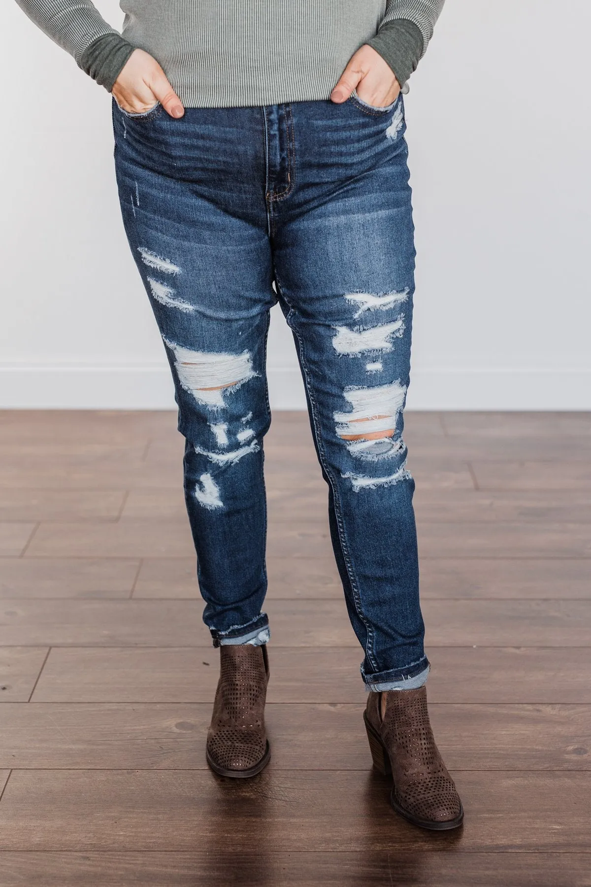 Vervet Distressed Skinny Jeans- Haylie Wash