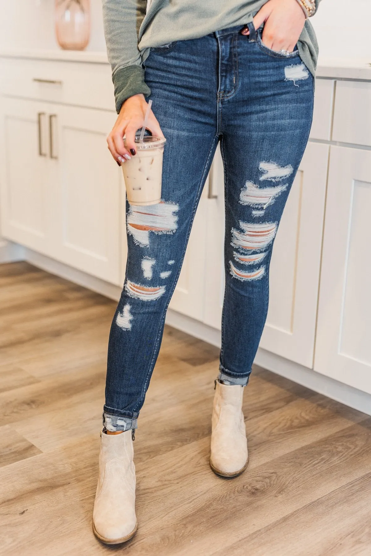 Vervet Distressed Skinny Jeans- Haylie Wash